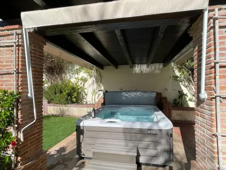 Villa spacieuse avec piscine privée, parking gratuit - Photo 28