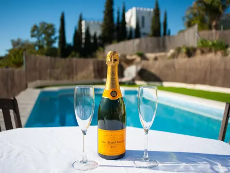 Villa spacieuse avec piscine privée, parking gratuit - Photo 31
