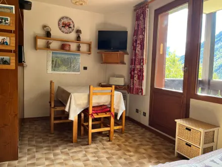 Appartement ensoleillé avec balcon - 4 pers., Appartement 4 personnes à Pralognan la Vanoise - Photo 2