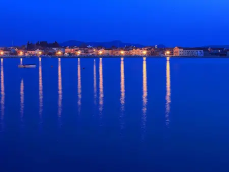 Moderne Ferienwohnung mit Meerblick, Appartement 9 personnes à Zadar Bibinje - Photo 3
