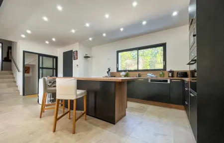 Maison 15 personnes à Grans - Photo 3