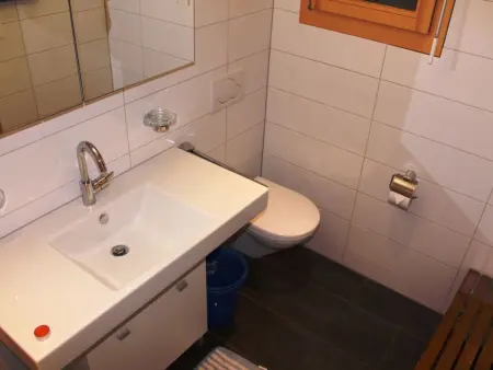 Huggel, (Camischolas/Sedrun)., Appartement 4 personnes à Camischolas - Photo 7