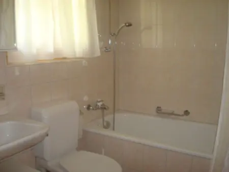 Casa Zypriana Hüflinger, (Sedrun), 179.03, Appartement 4 personnes à Sedrun - Photo 3