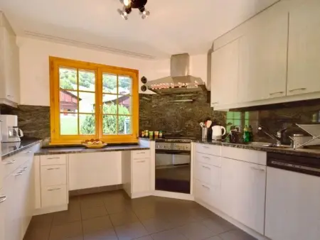 Tgèsa Garnetsch Zeller, (Sedrun), 170.03, Appartement 8 personnes à Sedrun - Photo 1
