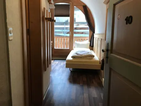 Ferienwohnungen Chasa Valär, (Scuol), Appartement 3 personnes à Scuol - Photo 11