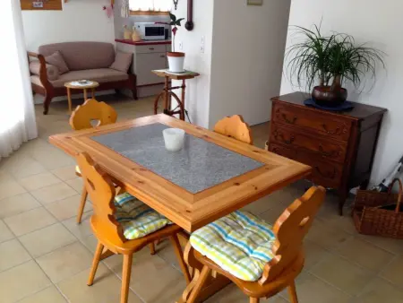 Chasa Balcun, (Scuol), Appartement 4 personnes à Scuol - Photo 3