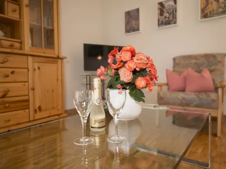 Haus Betschart, (Scuol), Appartement 2 personnes à Scuol - Photo 6