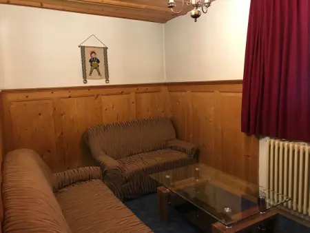 Ferienwohnungen Chasa Valär, (Scuol), Appartement 4 personnes à Scuol - Photo 2