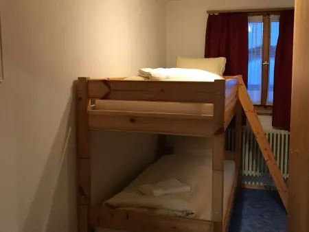 Ferienwohnungen Chasa Valär, (Scuol), Appartement 4 personnes à Scuol - Photo 5