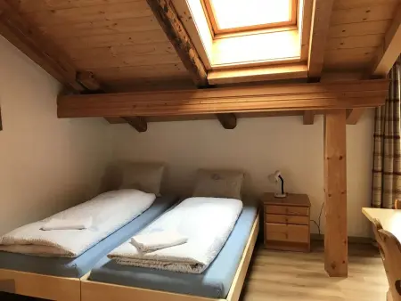 Ferienwohnungen Chasa Valär, (Scuol), Appartement 4 personnes à Scuol - Photo 6