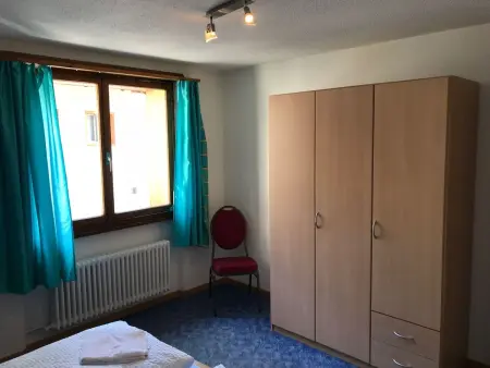 Ferienwohnungen Chasa Valär, (Scuol), Appartement 5 personnes à Scuol - Photo 5