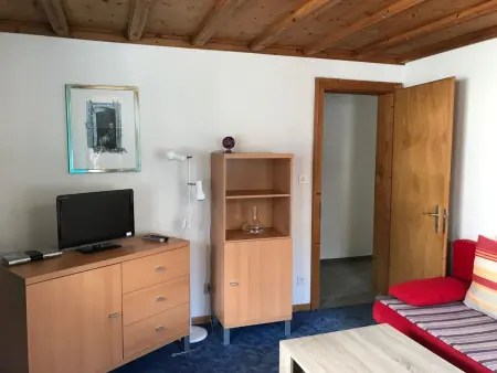 Ferienwohnungen Chasa Valär, (Scuol), Appartement 5 personnes à Scuol - Photo 8