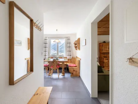 WÜEST, (Scuol), Appartement 4 personnes à Scuol - Photo 11