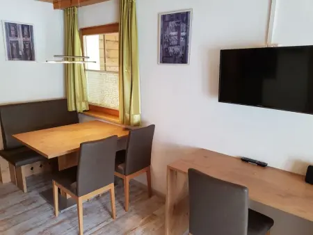 Chasa Madlaina, (Samnaun-Dorf), Appartement 5 personnes à Samnaun - Photo 1