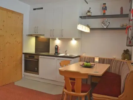 Chasa SERAINA, (Samnaun-Dorf), Appartement 2 personnes à Samnaun - Photo 3