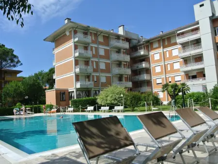 Residence Gardena - Ferienwohnung 11 mit Pool, Appartement 5 personnes à Lignano Pineta - Photo 8