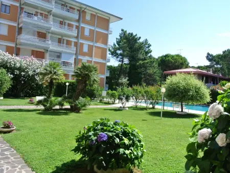 Residence Gardena - Ferienwohnung 11 mit Pool, Appartement 5 personnes à Lignano Pineta - Photo 11