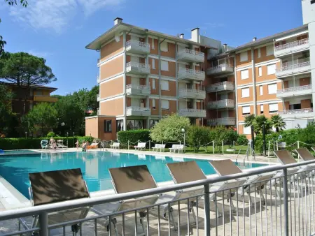 Residence Gardena - Ferienwohnung 11 mit Pool, Appartement 5 personnes à Lignano Pineta - Photo 12