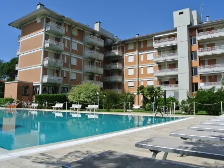 Residence Gardena - Ferienwohnung 11 mit Pool, Appartement 5 personnes à Lignano Pineta - Photo 13
