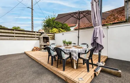 MAISON PROCHE DE LA MER 1, Maison 9 personnes à Bricqueville sur mer - Photo 1
