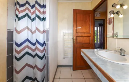 Villa pro. mer grande piscine, Maison 7 personnes à Ghisonaccia - Photo 6