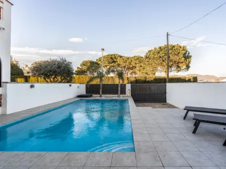 Villa avec piscine - 6 pers. Vue canal, Villa 6 personnes à Empuriabrava - Photo 7