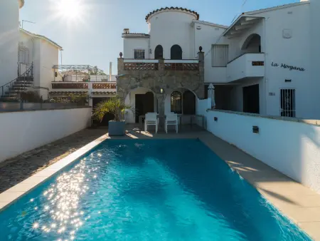 Villa élégante avec piscine privée - 8 pers., Villa 6 personnes à Empuriabrava - Photo 3