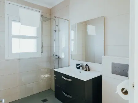Villa élégante avec piscine privée - 8 pers., Villa 6 personnes à Empuriabrava - Photo 8