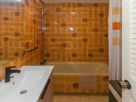 Appartement vue mer, terrasse - 8 pers., Appartement 8 personnes à Sant Feliu de Guíxols - Photo 33