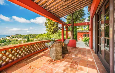 Maison 7 personnes à Châteauneuf Grasse - Photo 1