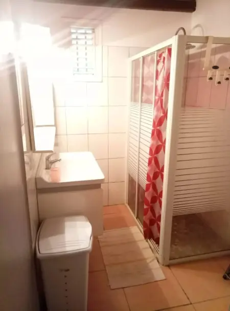 Appartement lumineux au bord de la mer à Le Diamant - Photo 6