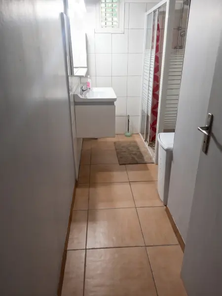 Appartement lumineux au bord de la mer à Le Diamant - Photo 31