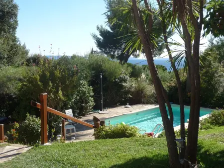 Villa avec piscine près de Le Lavandou, 160 m² - Photo 2