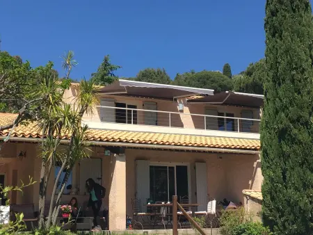 Villa avec piscine près de Le Lavandou, 160 m² - Photo 4