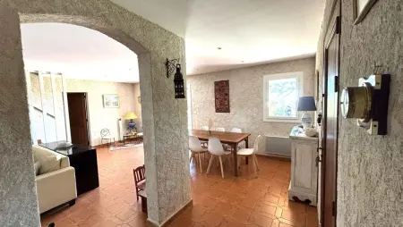 Villa avec piscine près de Le Lavandou, 160 m² - Photo 9