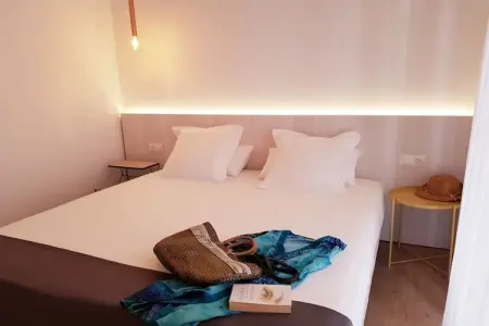 Apartamento superior con jacuzzy, Appartement de standing avec jacuzzi - Photo 1