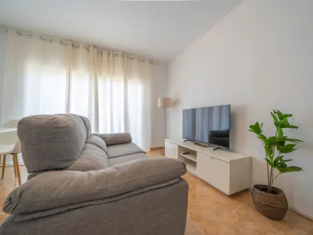 Appartement à Pineda de Mar pour 6, proche mer, climatisé, avec balcon et Wi-Fi - Photo 5