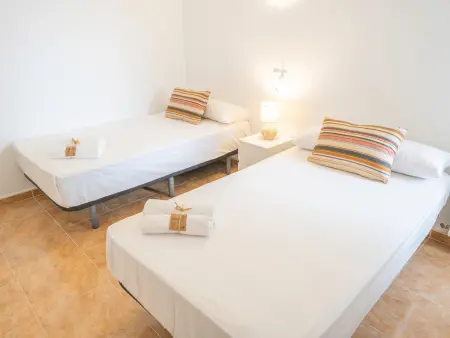 Appartement à Pineda de Mar pour 6, proche mer, climatisé, avec balcon et Wi-Fi - Photo 14