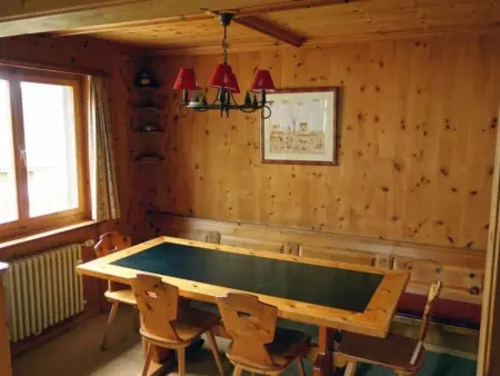 5 1/2-Zimmerwohnung, Appartement 8 personnes à Klosters - Photo 2