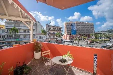 Appartement avec terrasse à Fort-de-France – 40 m² - Photo 15