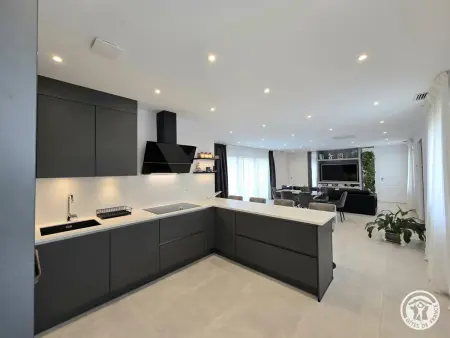 Maison moderne, parking - à découvrir au Périgord - Photo 2