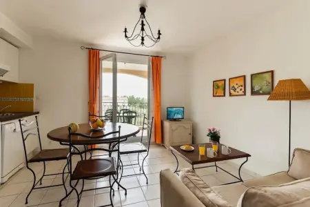 Le Domaine De Bourgeac 2 Room Apartment 4 pax OTA, Appartement à Maussane-les-Alpilles - Photo 10