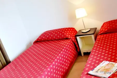 La Closerie 3 PIÈCES CABINE DUPLEX 8 personnes OTA, Cabane en duplex à Barjac - Photo 8