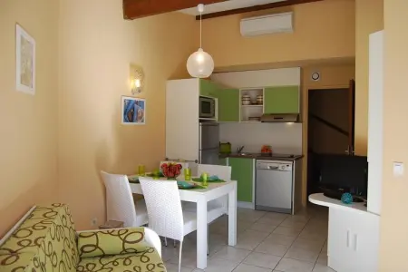 Les Jardins de Neptune MAISONNETTE DUPLEX 4/6 pers CLIMATISÉE OTA, Duplex ensoleillé près de la plage - Photo 2