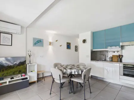 Appartement avec clim et WiFi - 5 pers. - Au cœur du village - Photo 3