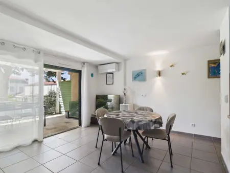 Appartement avec clim et WiFi - 5 pers. - Au cœur du village - Photo 4