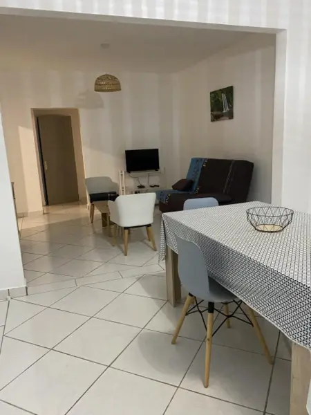 Appartement moderne au Gosier avec jardin et terrasse - Photo 3