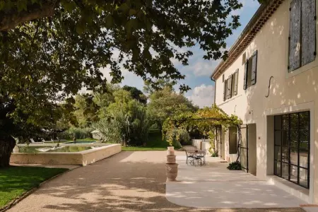 KV-375-HONORAT, Maison provençale de luxe – Piscine, nature et spa - Photo 5