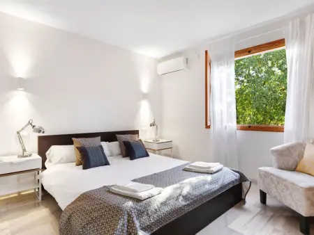 Villa en bord de piscine à Santa Ponsa, avec Wi-Fi, climatisation et parking privé, proche plages et golf - Photo 14
