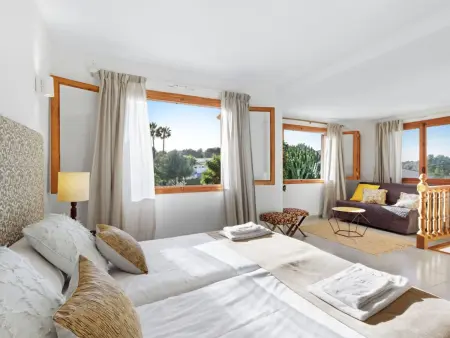 Villa en bord de piscine à Santa Ponsa, avec Wi-Fi, climatisation et parking privé, proche plages et golf - Photo 16
